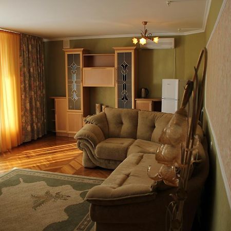 Hotel Ukraine Žytomyr Esterno foto